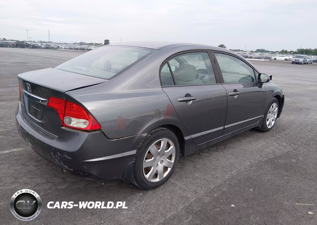2010 Honda Civic Lx VIN:19XFA1F58AE084156 - 4