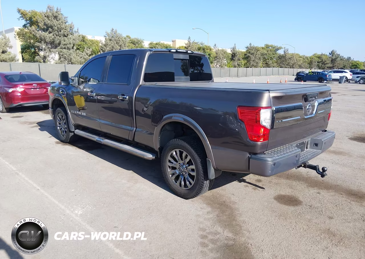 2016 Nissan Titan Xd Platinum Reserve Diesel VIN:1N6BA1F29GN508076 - 3