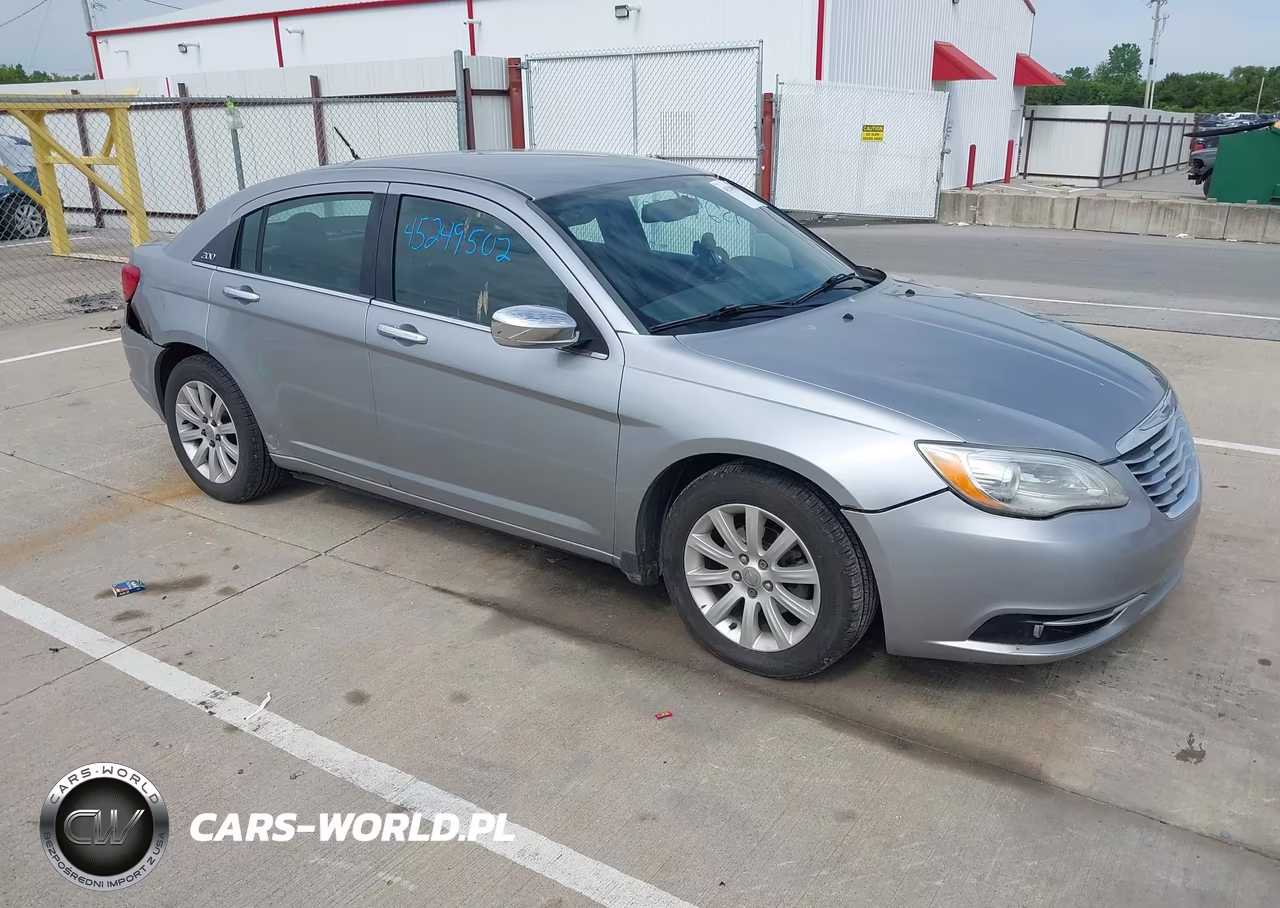 2014 Chrysler 200 Limited
