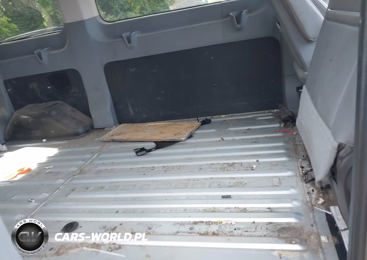 2018 Ford Transit-150 Xl VIN:1FMZK1YM4JKB44716 - 8
