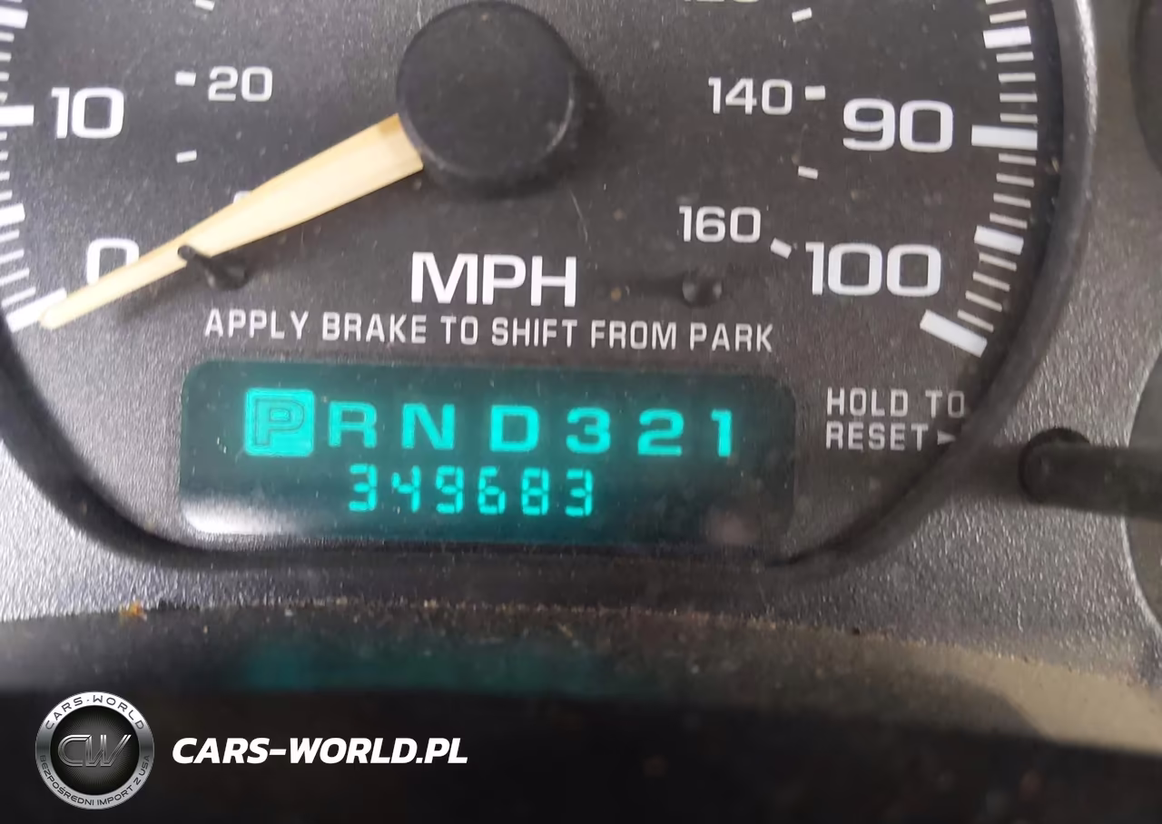 2002 Chevrolet Silverado 2500Hd Ls VIN:1GCHK23172F163869 - 16