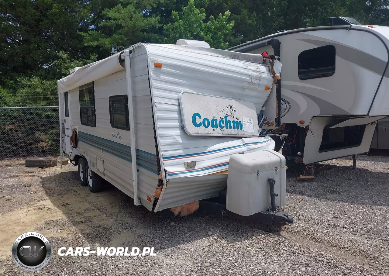 1996 Coachmen Travel Trailer – zdjęcie 1 z 10