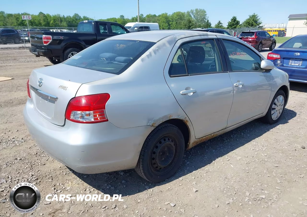 2007 Toyota Yaris VIN:JTDBT923071126312 - 4