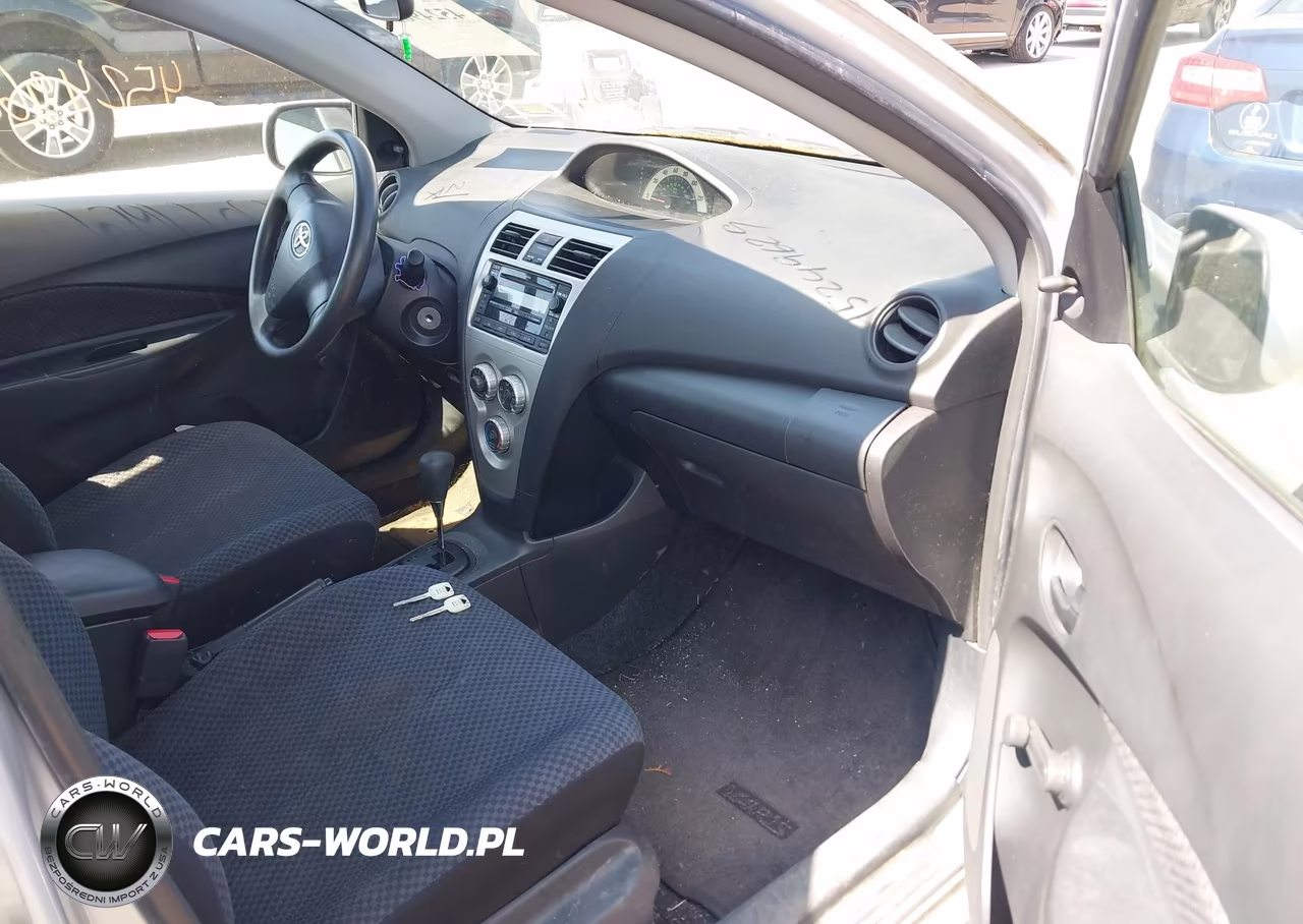 2007 Toyota Yaris VIN:JTDBT923071126312 - 5