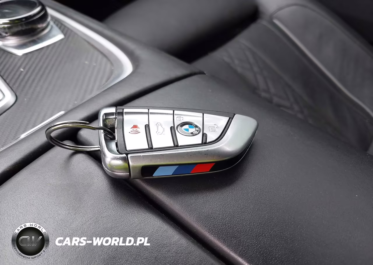 2019 BMW 750I xDrive VIN:WBA7F2C5XKB239320 - 11