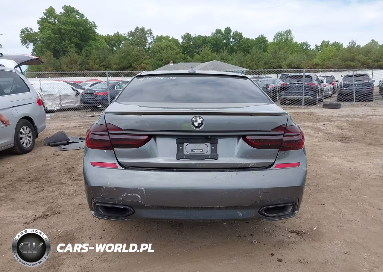 2019 BMW 750I xDrive VIN:WBA7F2C5XKB239320 - 17