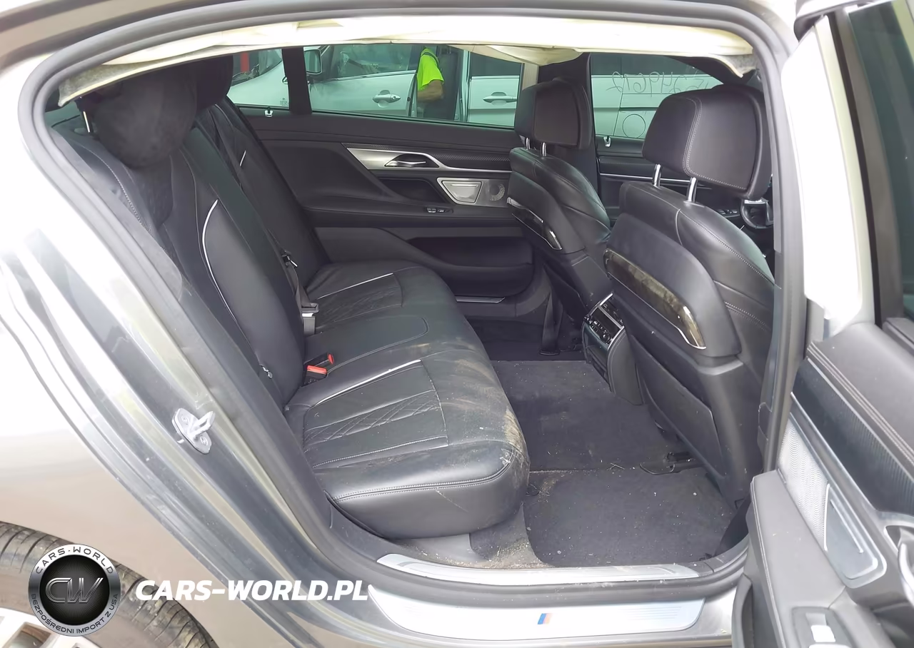 2019 BMW 750I xDrive VIN:WBA7F2C5XKB239320 - 8