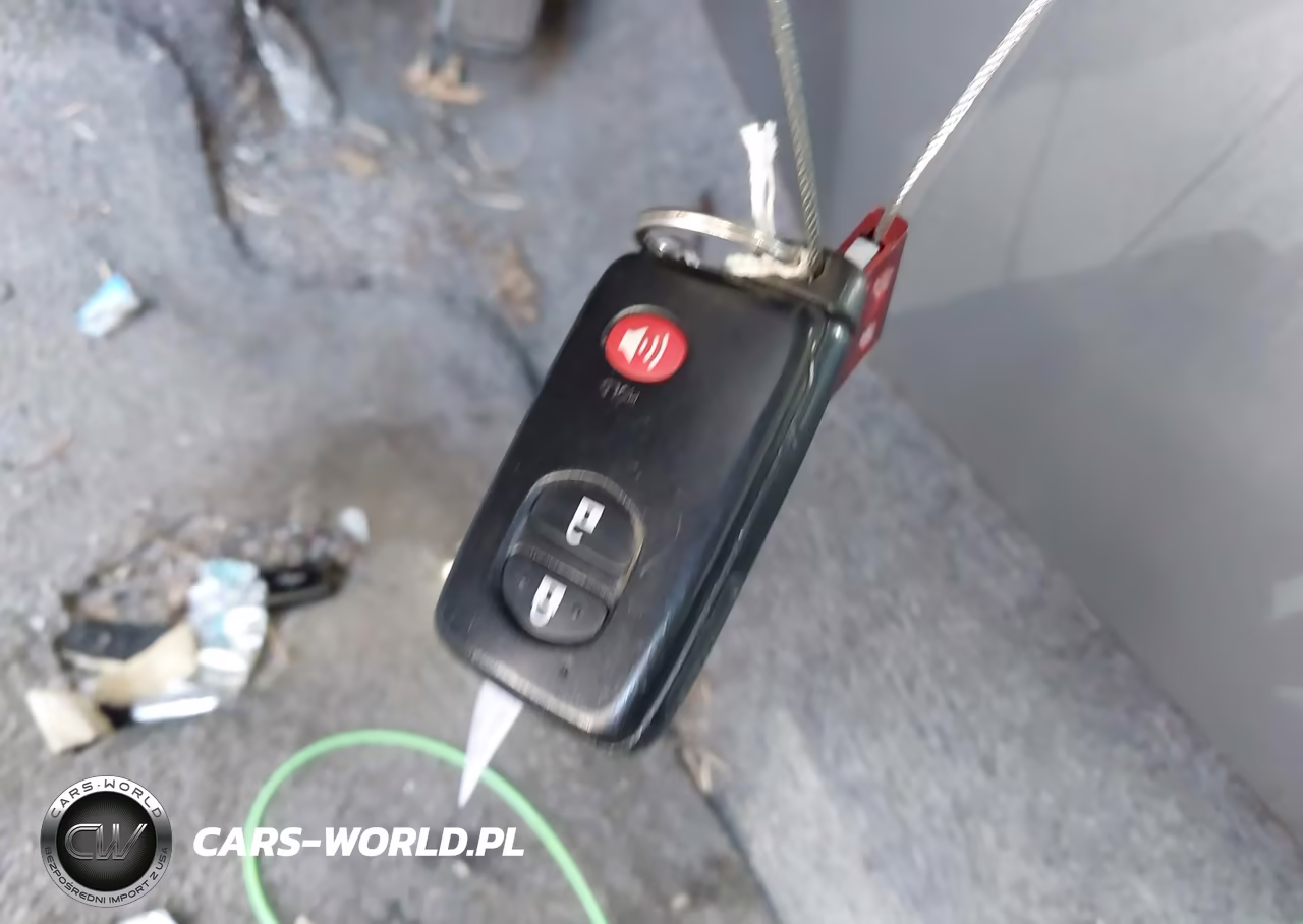 2010 Toyota Prius Iv VIN:JTDKN3DU8A0018658 - 11