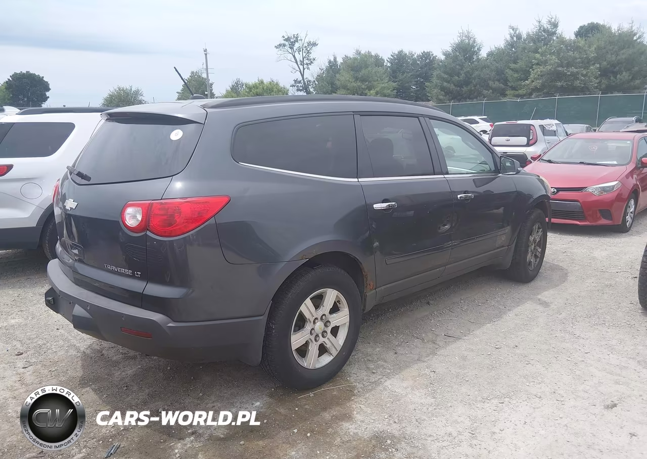 2010 Chevrolet Traverse Lt VIN:1GNLVFED7AJ205881 - 4