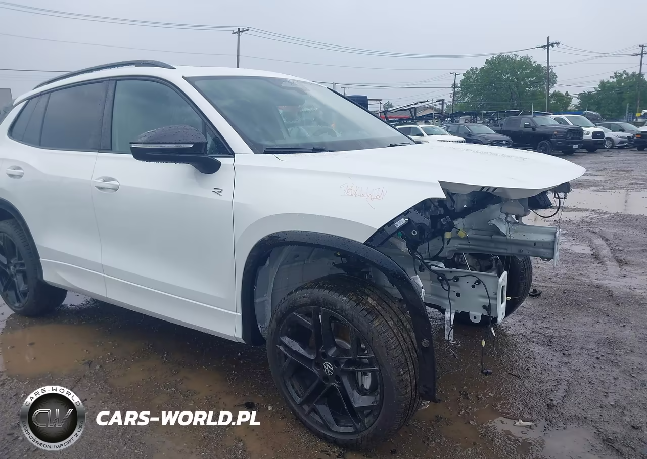 2025 Volkswagen Tiguan 2.0T Se R-Line Black VIN:3VVGR7RM2SM067896 - 20