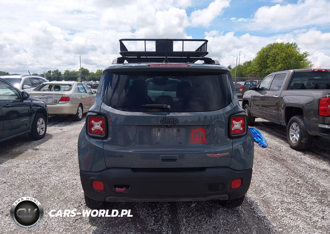 2018 Jeep Renegade Trailhawk 4X4 VIN:ZACCJBCB6JPH58309 - 16