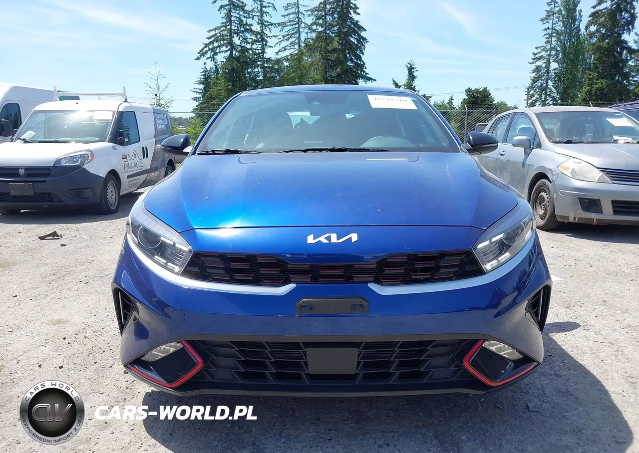 2024 Kia Forte Gt-Line VIN:3KPF54AD3RE781797 - 13