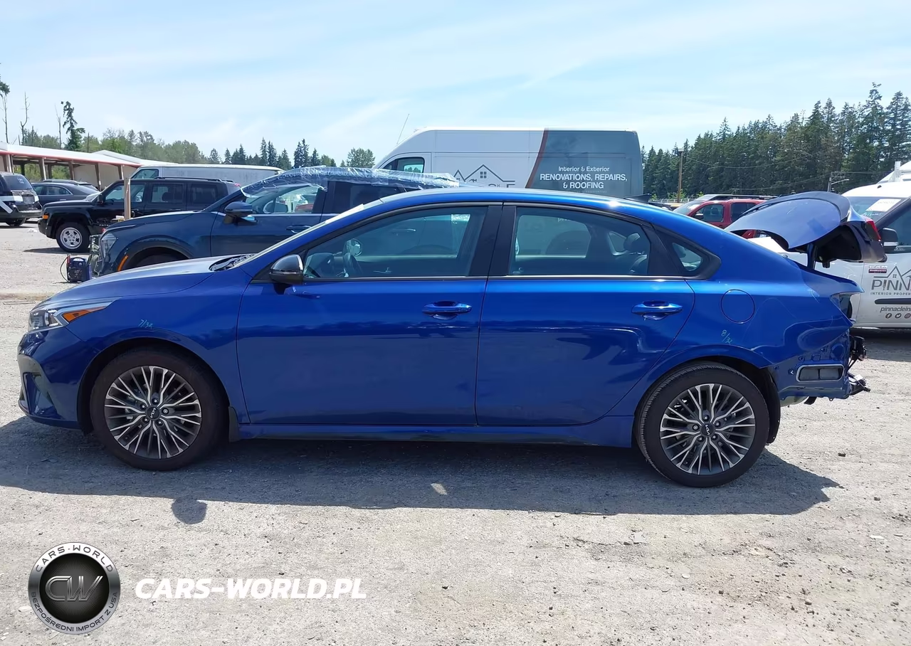 2024 Kia Forte Gt-Line VIN:3KPF54AD3RE781797 - 15