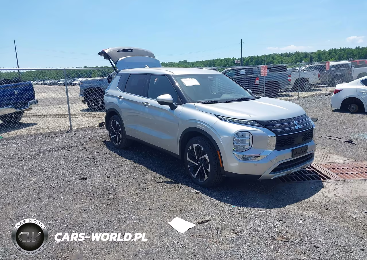 2024 Mitsubishi Outlander Se 2.5 2Wd-Se Black Edition S-Awc-Se Black Edition W-Pano Roof S-Awc – zdjęcie 1 z 17