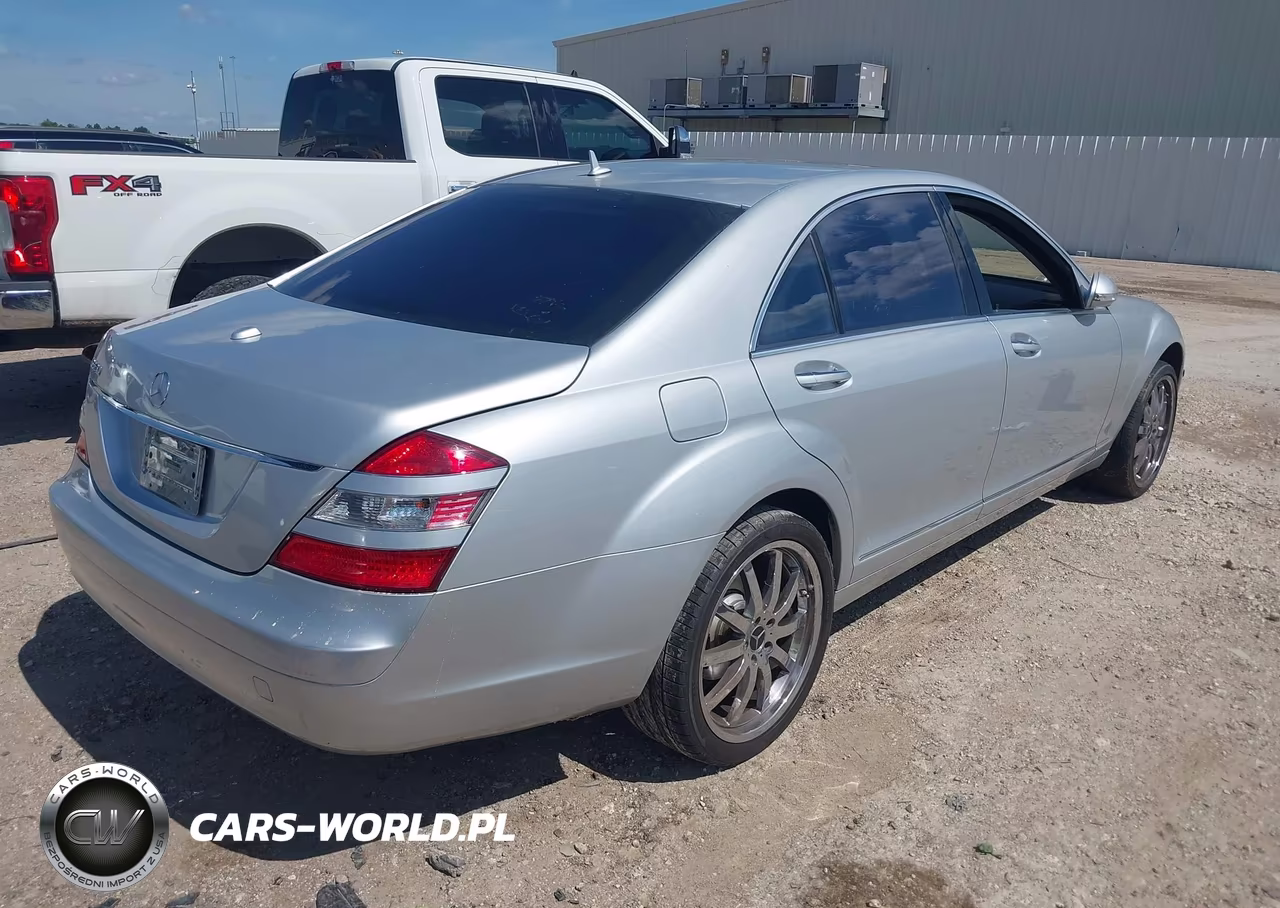 2007 Mercedes-Benz S 550 VIN:WDDNG71X57A063014 - 4
