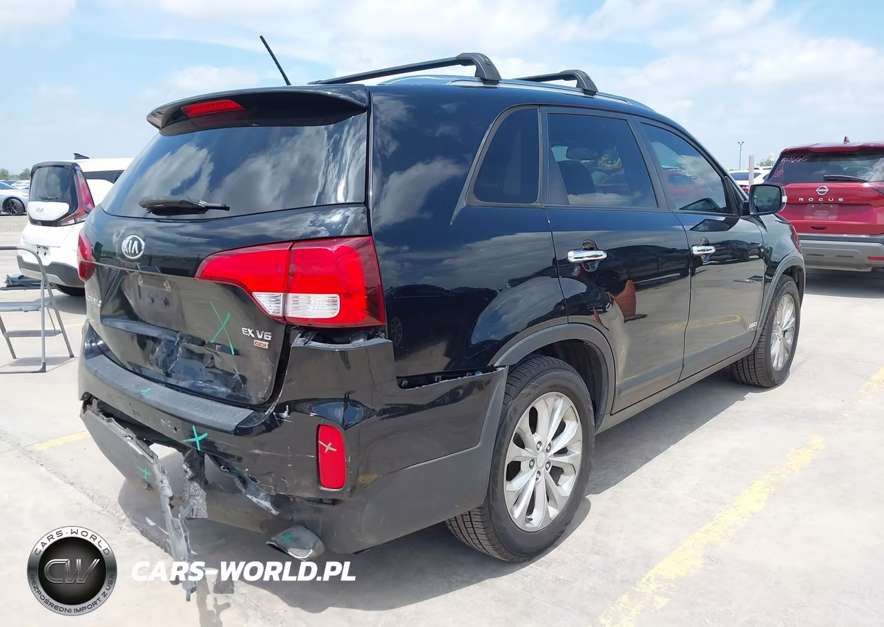 2014 Kia Sorento Ex V6 VIN:5XYKUDA74EG524964 - 4