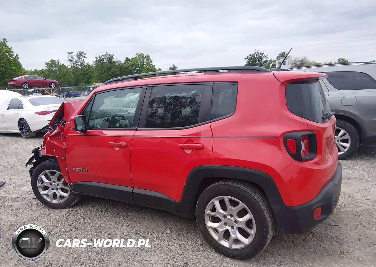 2015 Jeep Renegade Latitude VIN:ZACCJABT1FPB47096 - 15
