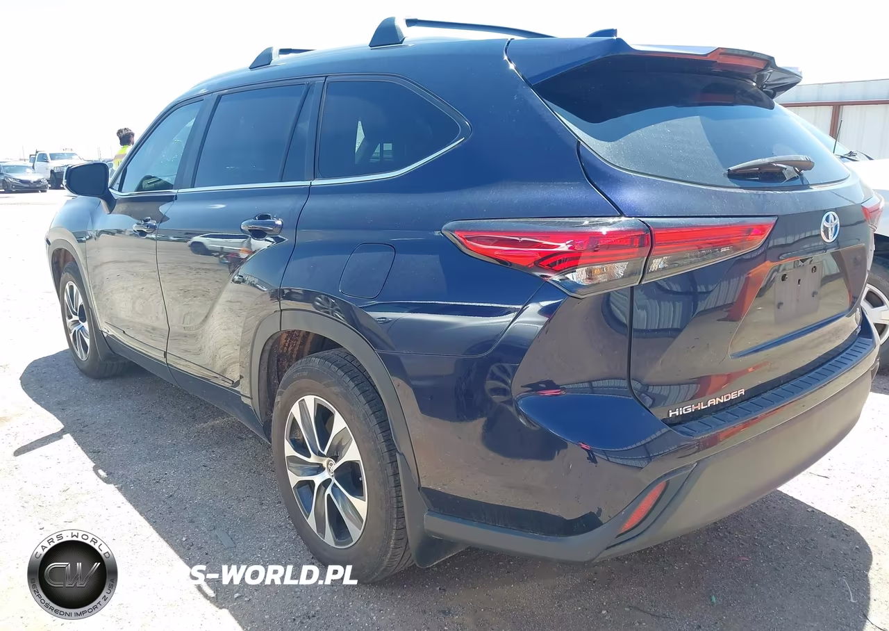2023 Toyota Highlander Hybrid Xle VIN:5TDKBRCH2PS577838 - 3