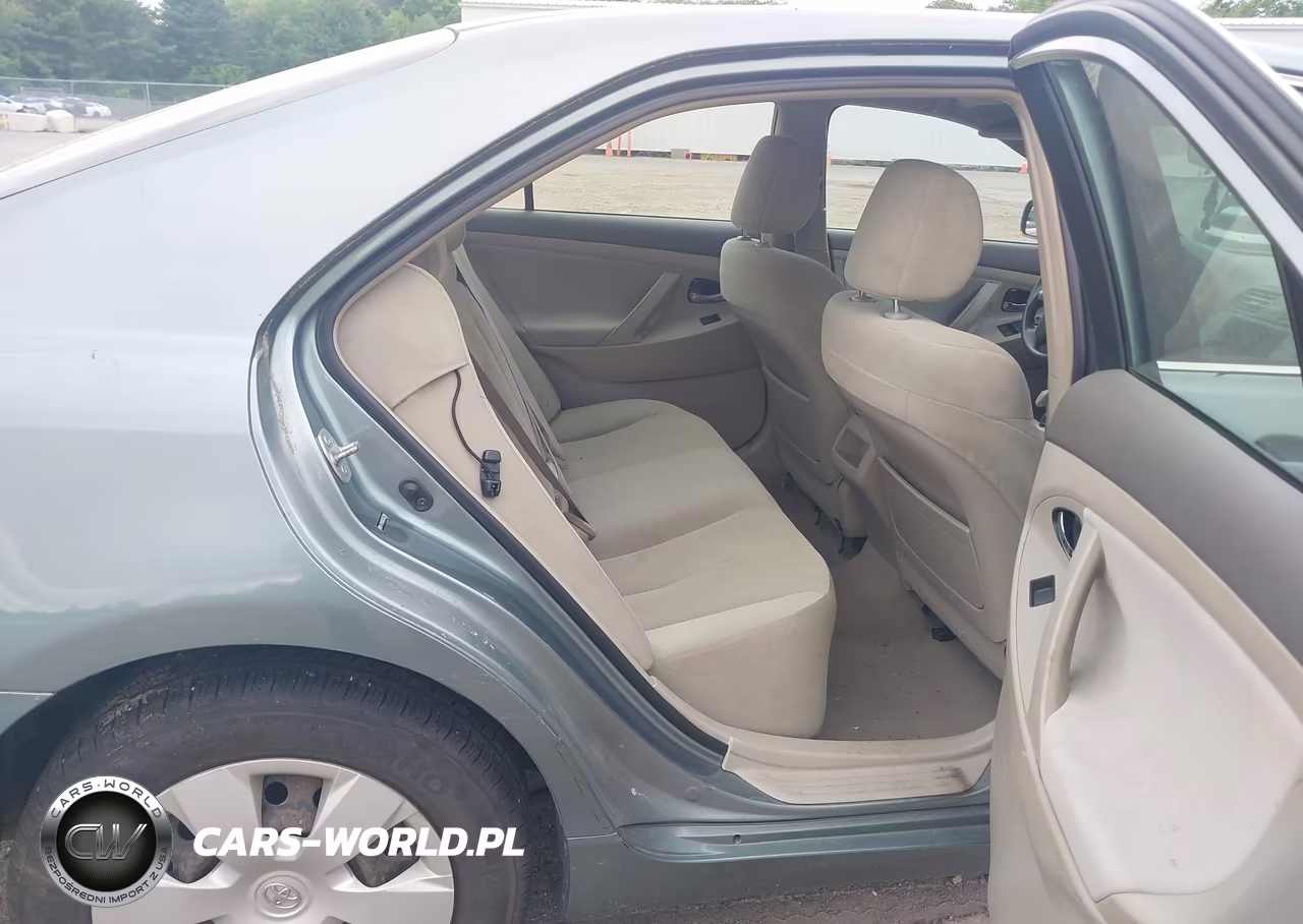 2007 Toyota Camry Le VIN:4T1BE46KX7U673998 - 8