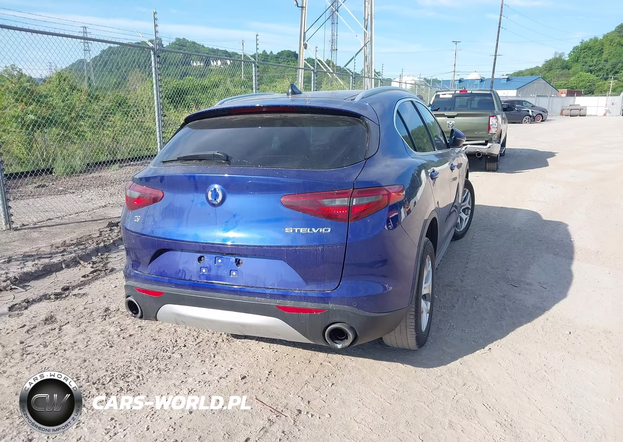2021 Alfa Romeo Stelvio Awd VIN:ZASPAKAN6M7D05959 - 4