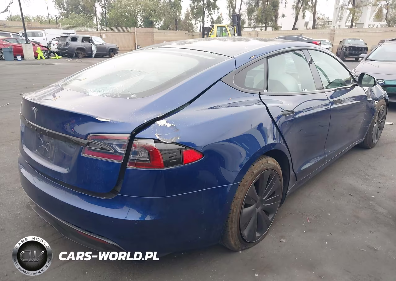 2022 Tesla Model S Dual Motor All-Wheel Drive VIN:5YJSA1E58NF463769 - 4