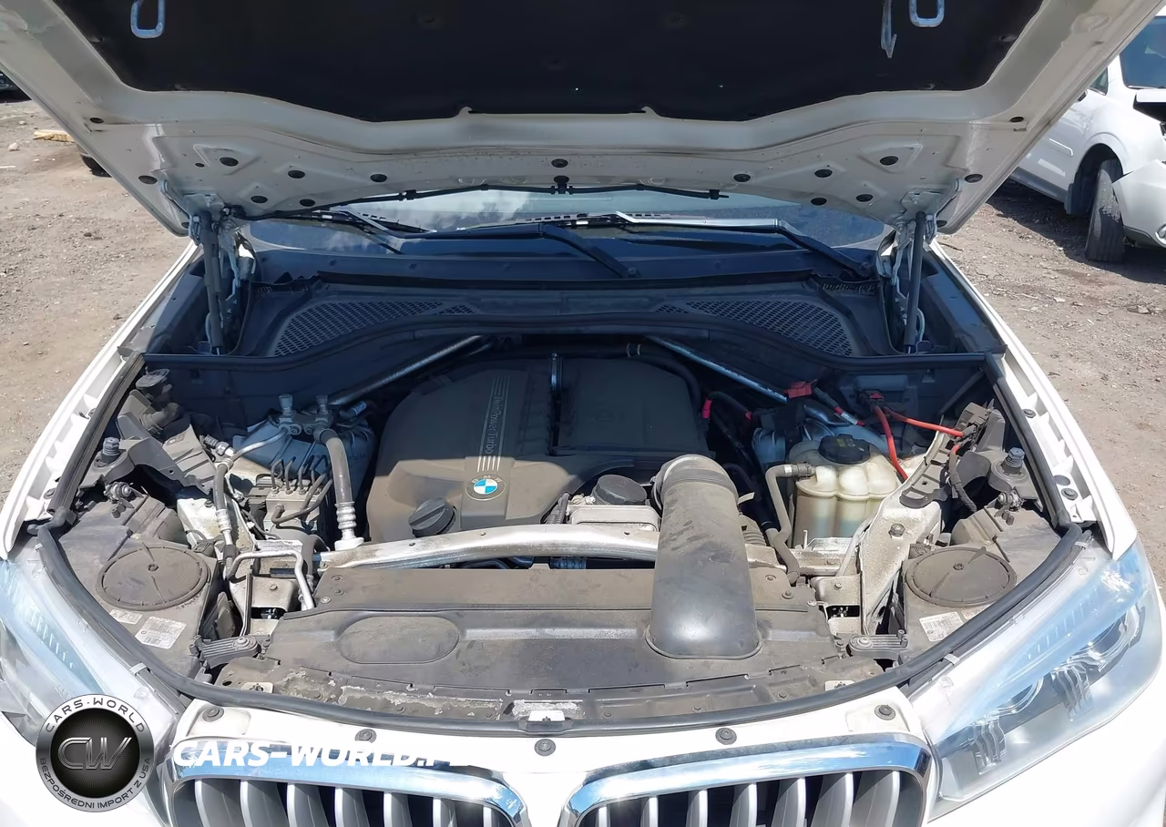 2017 BMW X5 xDrive35I VIN:5UXKR0C33H0V74610 - 10