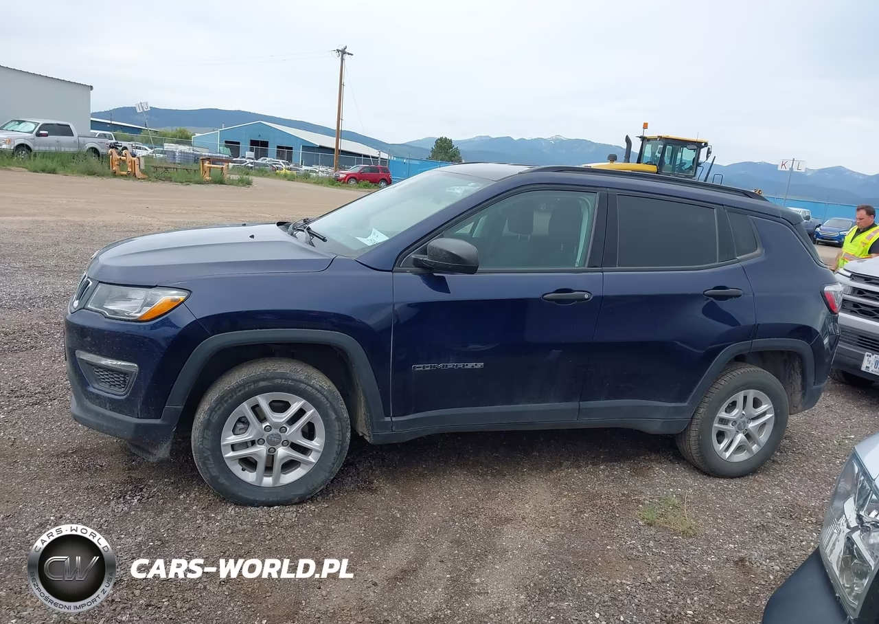 2018 Jeep Compass Sport 4X4 VIN:3C4NJDAB9JT413761 - 17