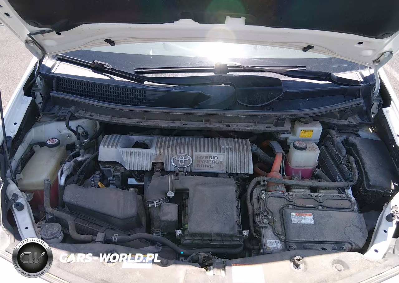 2017 Toyota Prius V Four VIN:JTDZN3EU1HJ069100 - 10