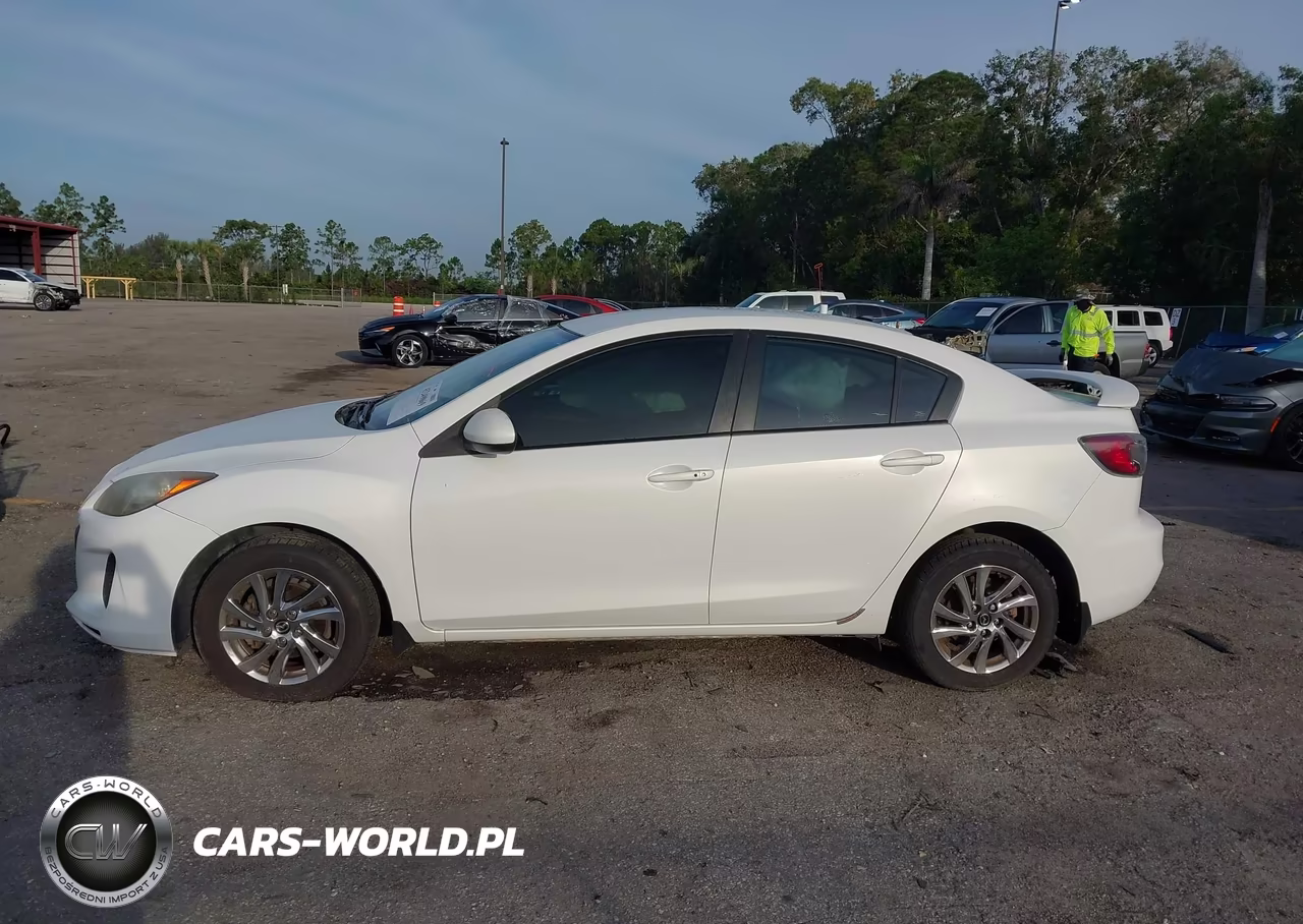 2013 Mazda Mazda3 I Touring VIN:JM1BL1V74D1780497 - 14