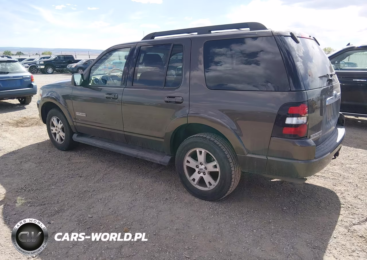 2008 Ford Explorer Xlt VIN:1FMEU73E58UB01318 - 3