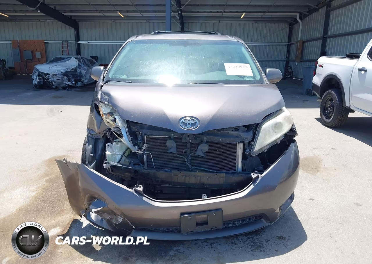 2012 Toyota Sienna Xle 7 Passenger VIN:5TDDK3DC1CS037707 - 12