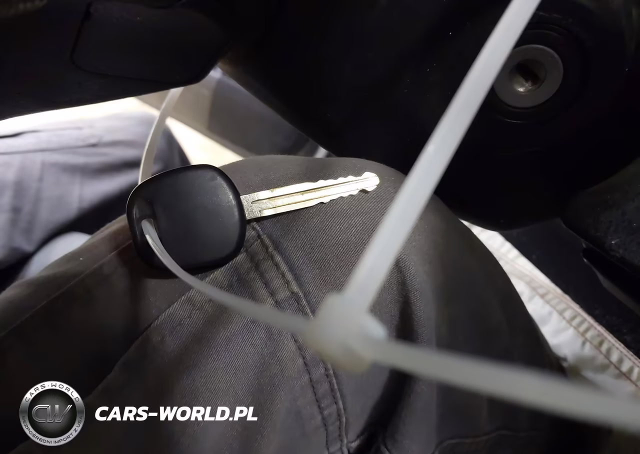 2014 Toyota Corolla L VIN:5YFBURHE9EP139705 - 11