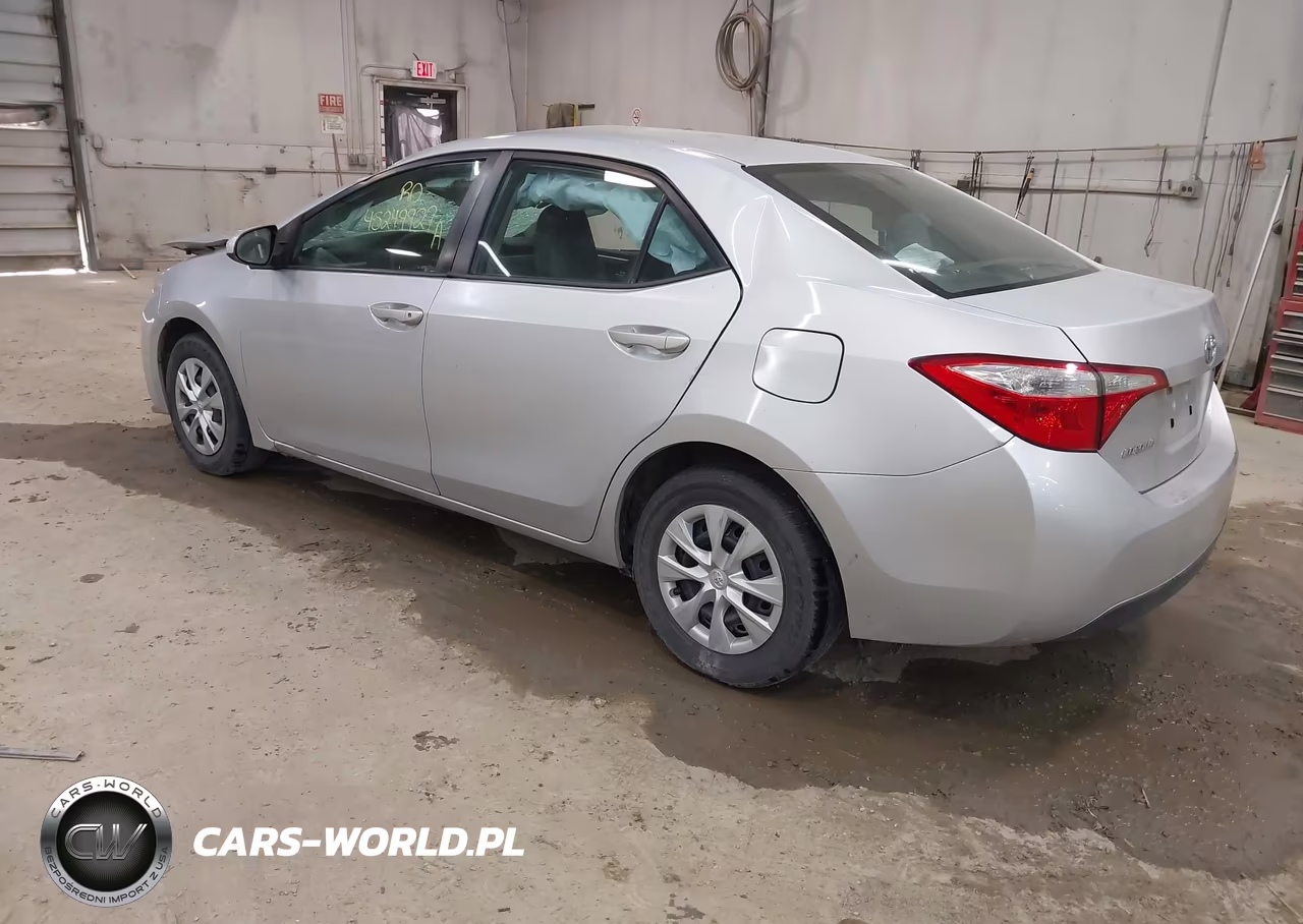 2014 Toyota Corolla L VIN:5YFBURHE9EP139705 - 3