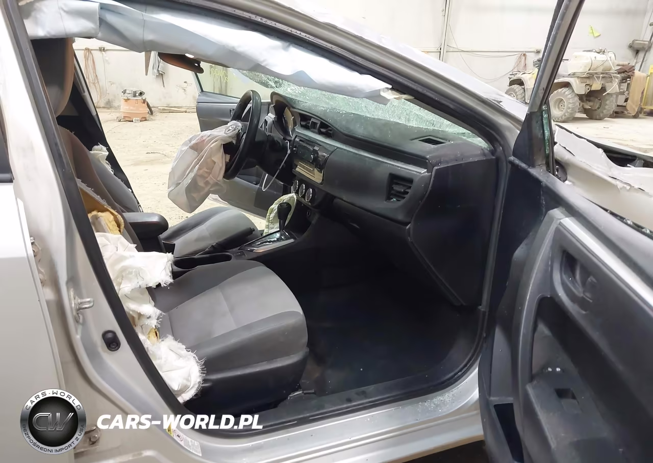 2014 Toyota Corolla L VIN:5YFBURHE9EP139705 - 5