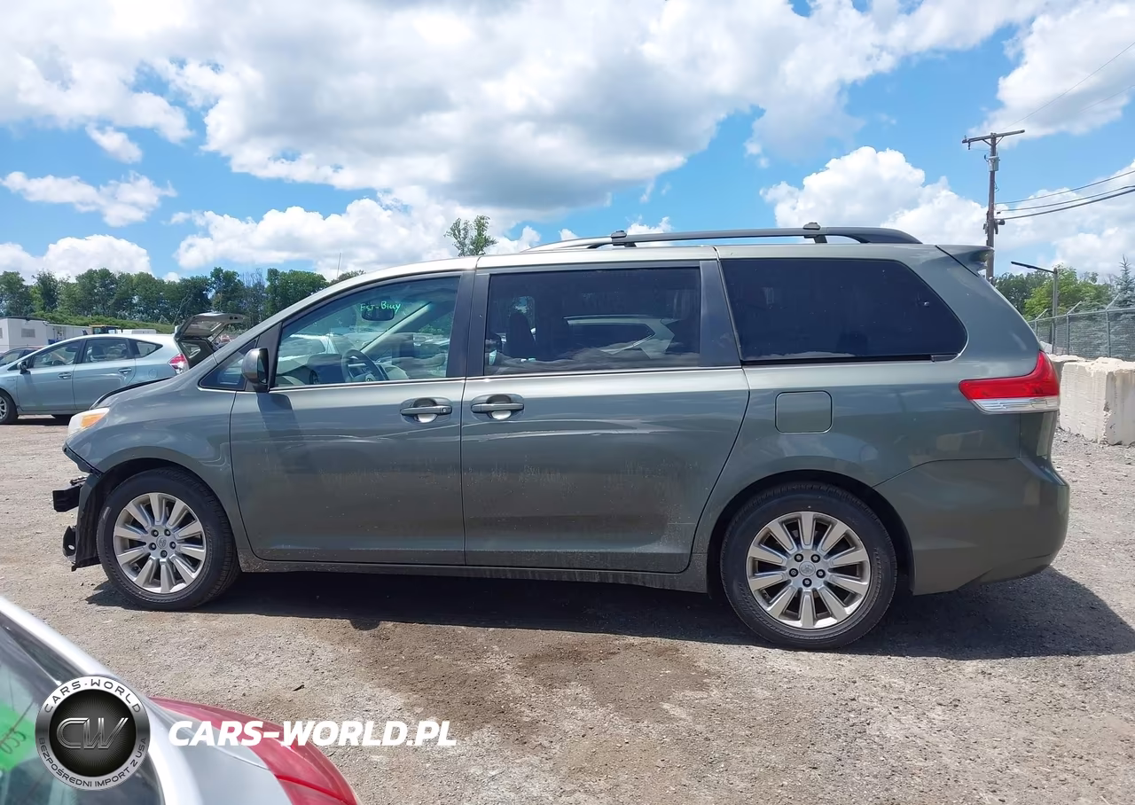 2014 Toyota Sienna Le 7 Passenger VIN:5TDJK3DC5ES080453 - 15