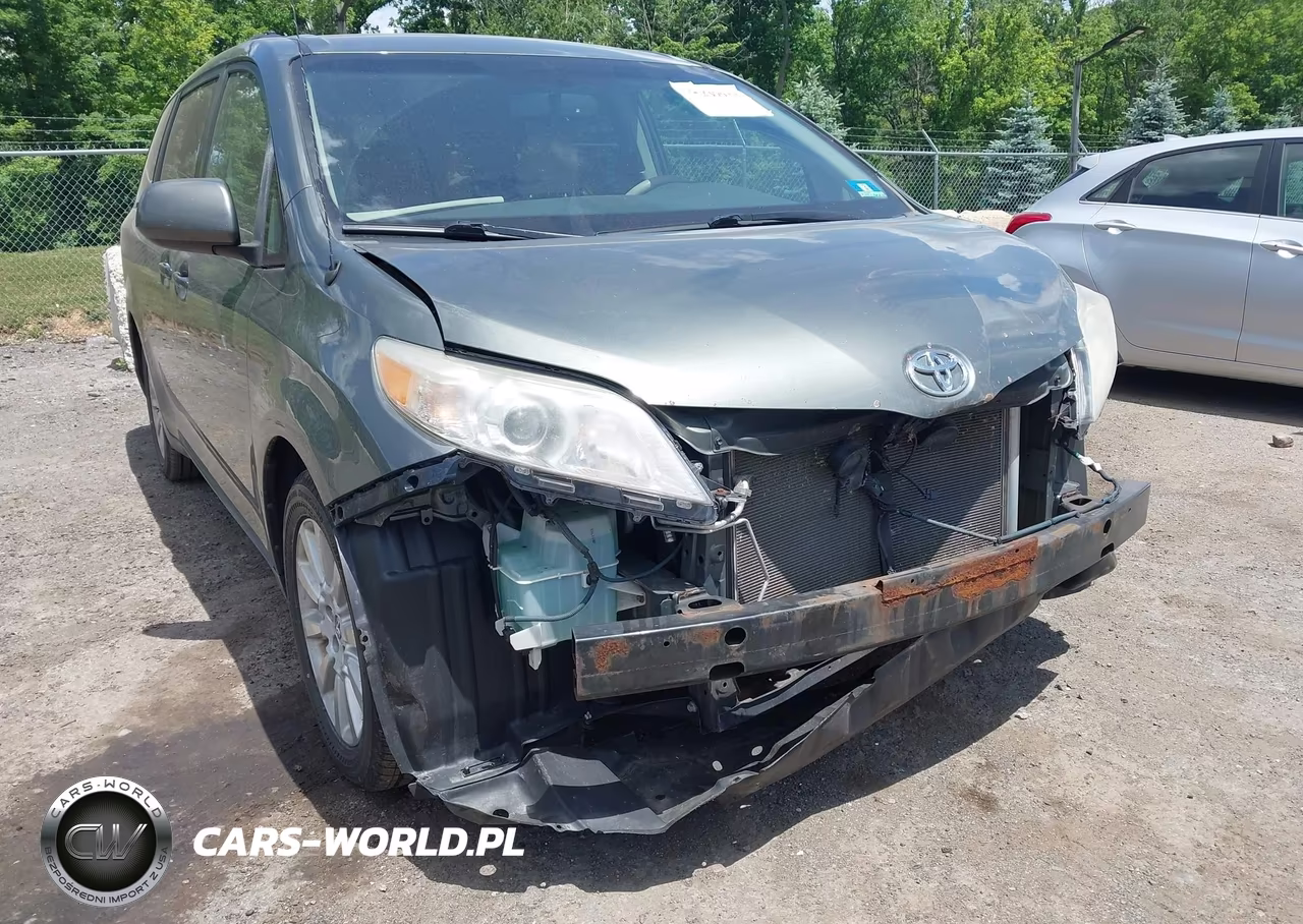 2014 Toyota Sienna Le 7 Passenger VIN:5TDJK3DC5ES080453 - 18