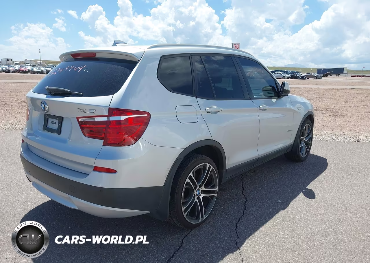 2011 BMW X3 xDrive28I VIN:5UXWX5C58BL705218 - 4