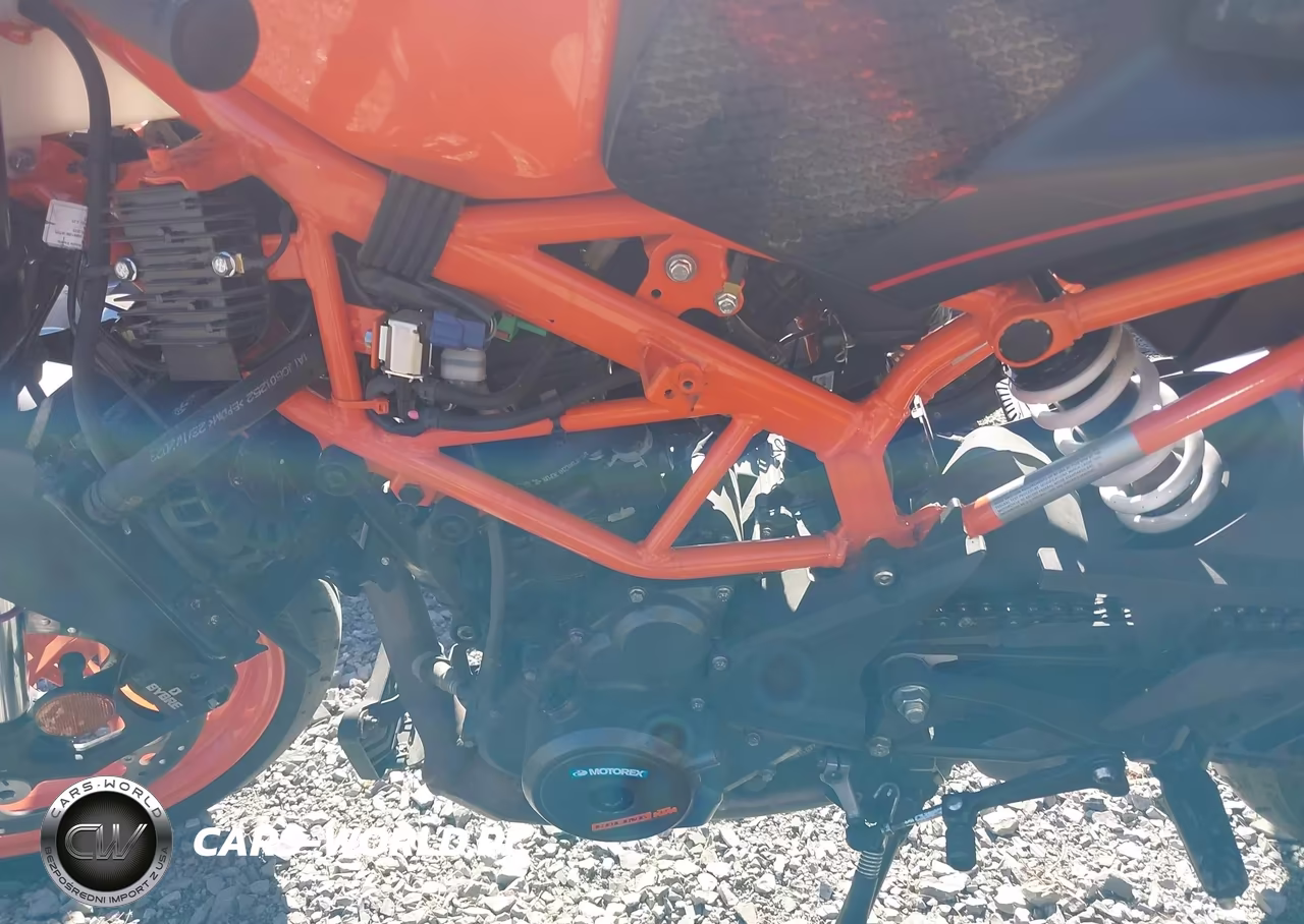 2024 Ktm 390 Rc VIN:MD2JYJ400RN207379 - 9