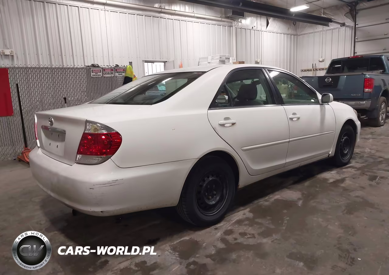 2005 Toyota Camry Le VIN:4T1BE32K45U623269 - 4