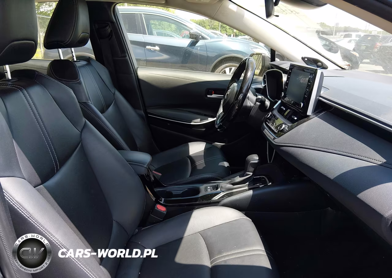 2020 Toyota Corolla Xle VIN:JTDFPRAE7LJ084174 - 5