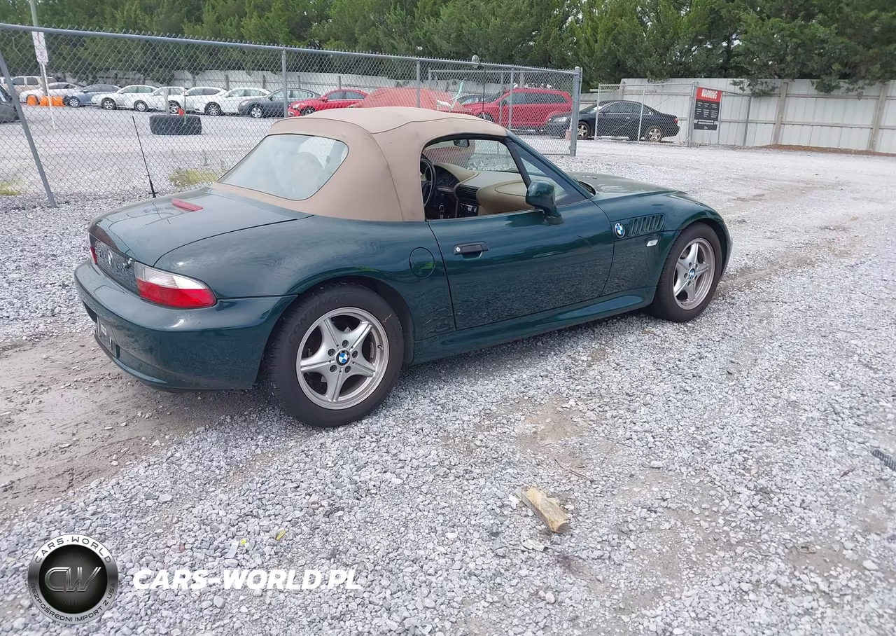 1997 BMW Z3 1.9L Roadster VIN:4USCH7329VLB84157 - 4