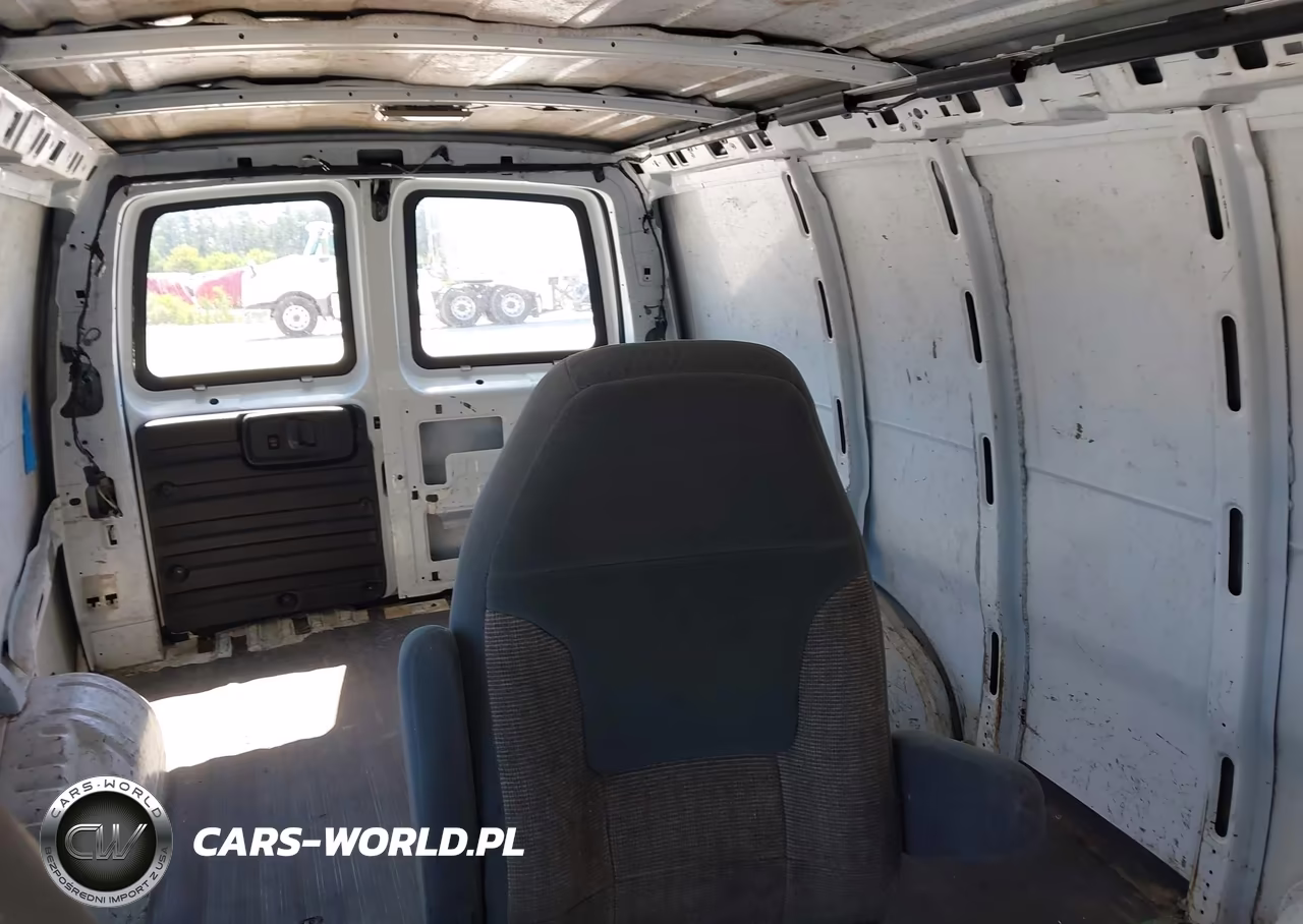 2007 GMC Savana Work Van VIN:1GTFG15X671231488 - 8