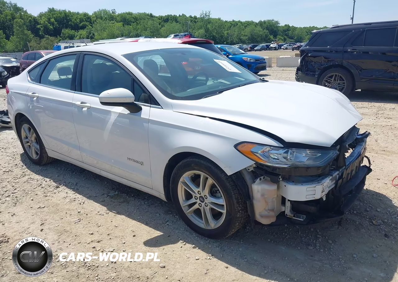 2018 Ford Fusion Hybrid Se – zdjęcie 1 z 17