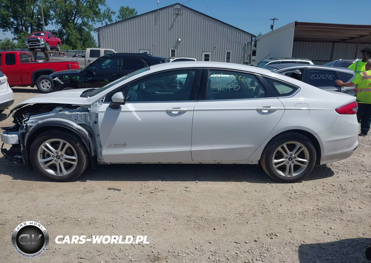 2018 Ford Fusion Hybrid Se VIN:3FA6P0LU9JR227487 - 15