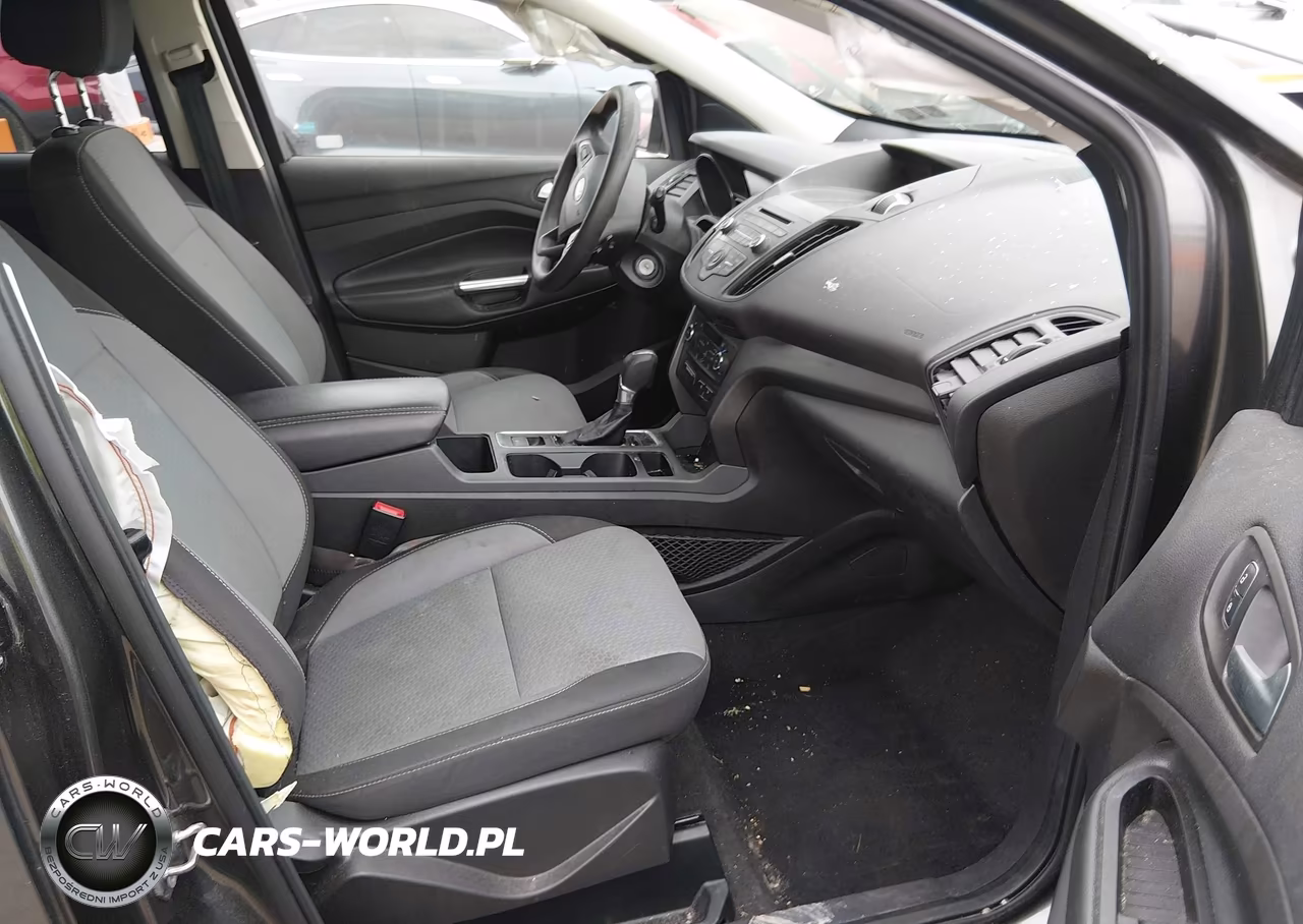 2017 Ford Escape Se VIN:1FMCU0GD2HUE51134 - 5