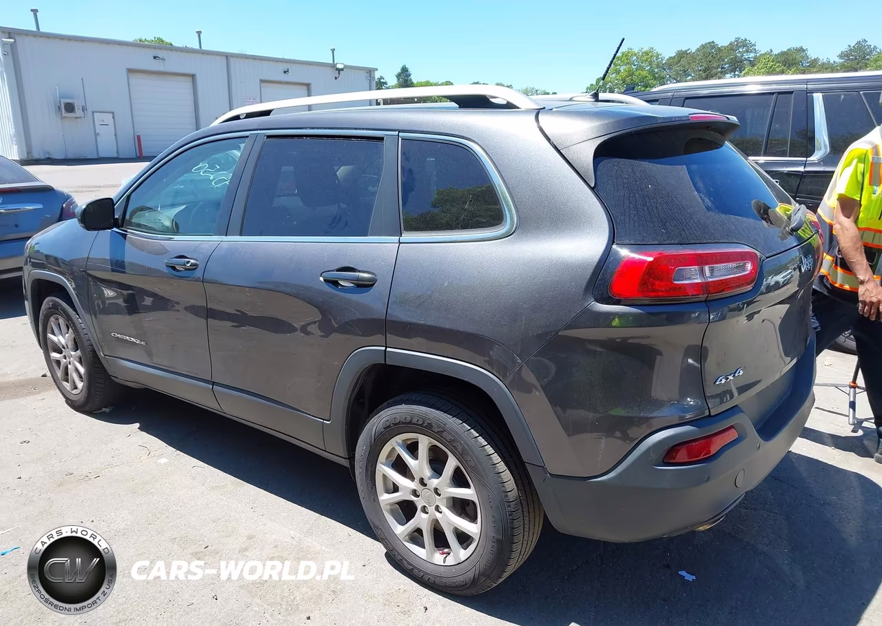 2016 Jeep Cherokee VIN:1C4PJMCD1GW197589 - 3