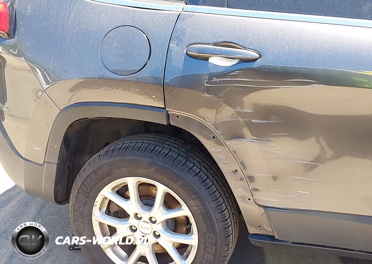 2016 Jeep Cherokee VIN:1C4PJMCD1GW197589 - 6