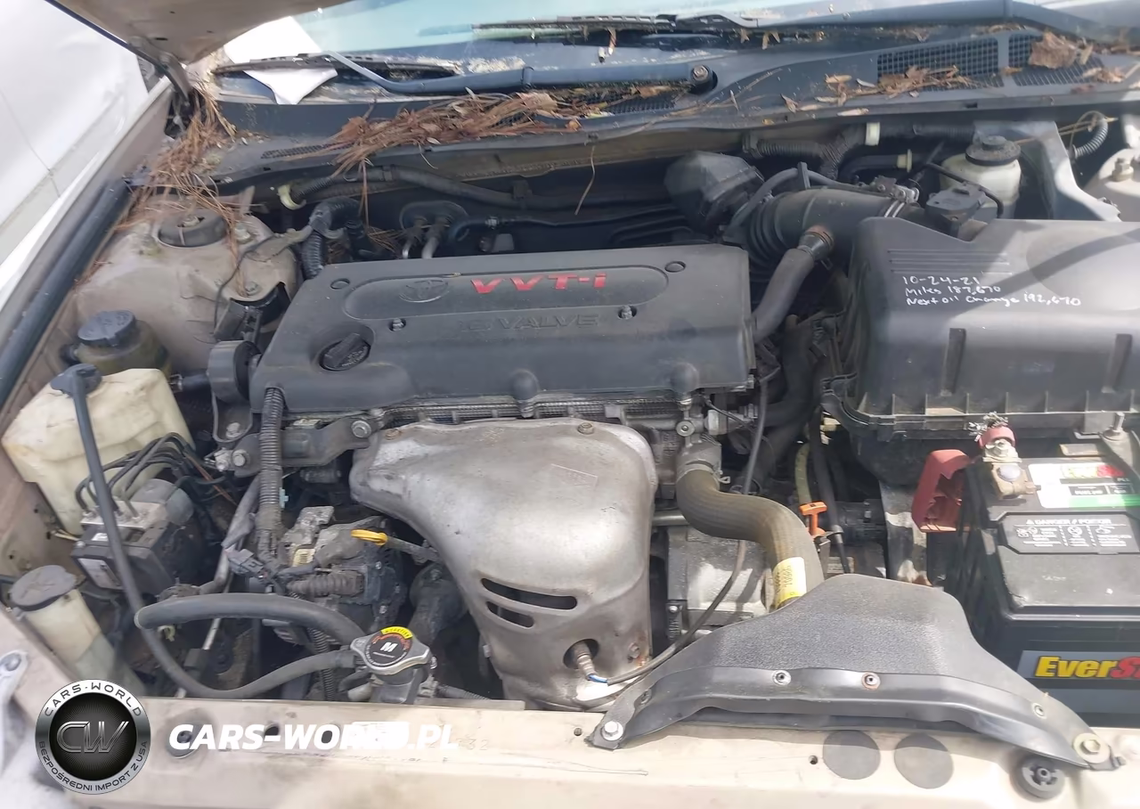 2005 Toyota Camry Le VIN:4T1BE32KX5U403781 - 10