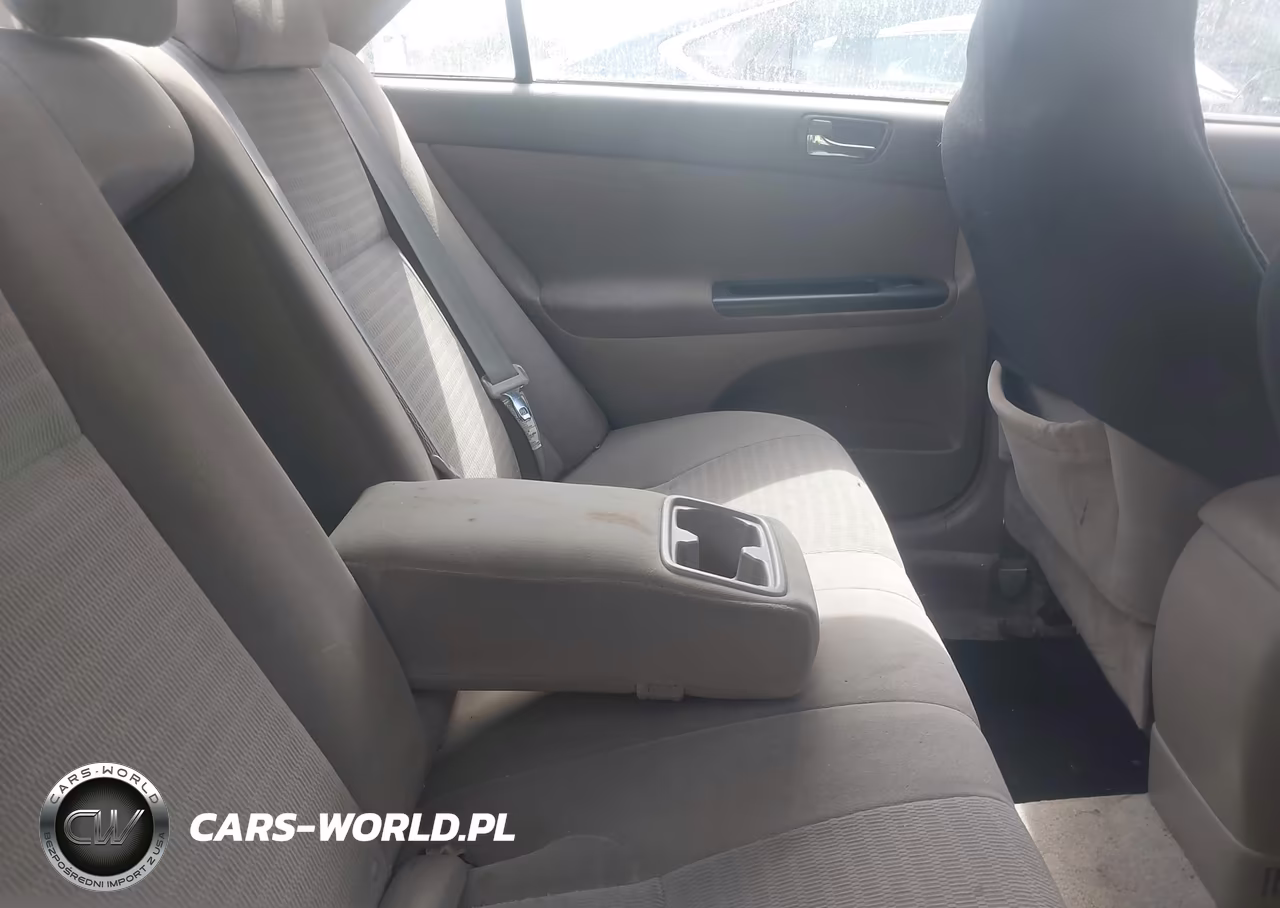 2005 Toyota Camry Le VIN:4T1BE32KX5U403781 - 8