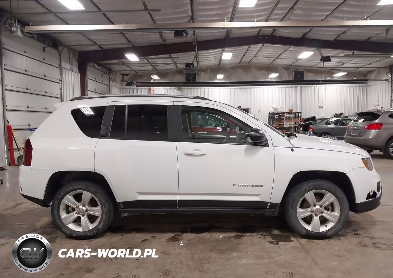 2016 Jeep Compass Sport VIN:1C4NJDBB5GD549964 - 13
